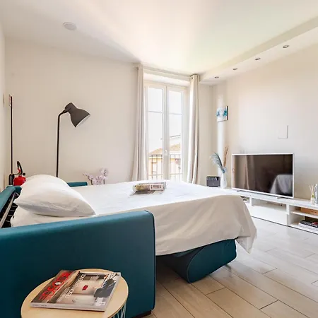 Casa Fronte Stazione, 300mt Dal Centro, Free Parking Apartment Lucca